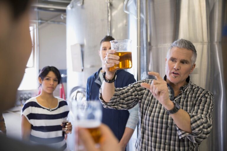 8 Best Online Booking Software for Brewery Tours