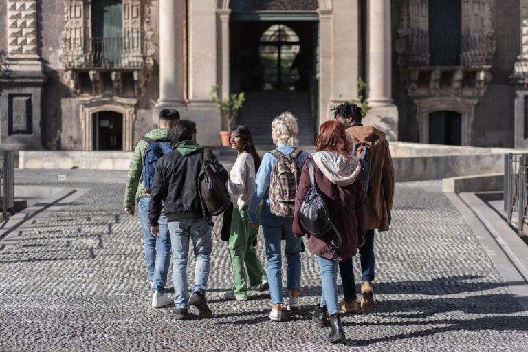 Best Booking Software for Walking Tours in 2026